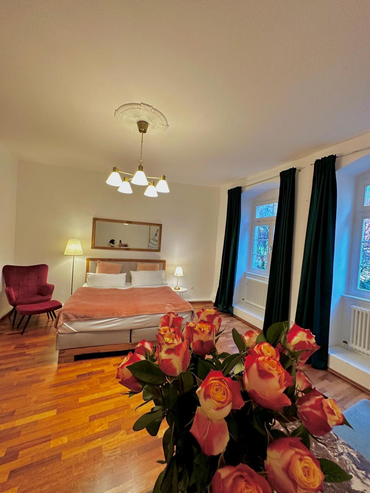 Hirsch Appartements Μπάντεν-Μπάντεν Εξωτερικό φωτογραφία