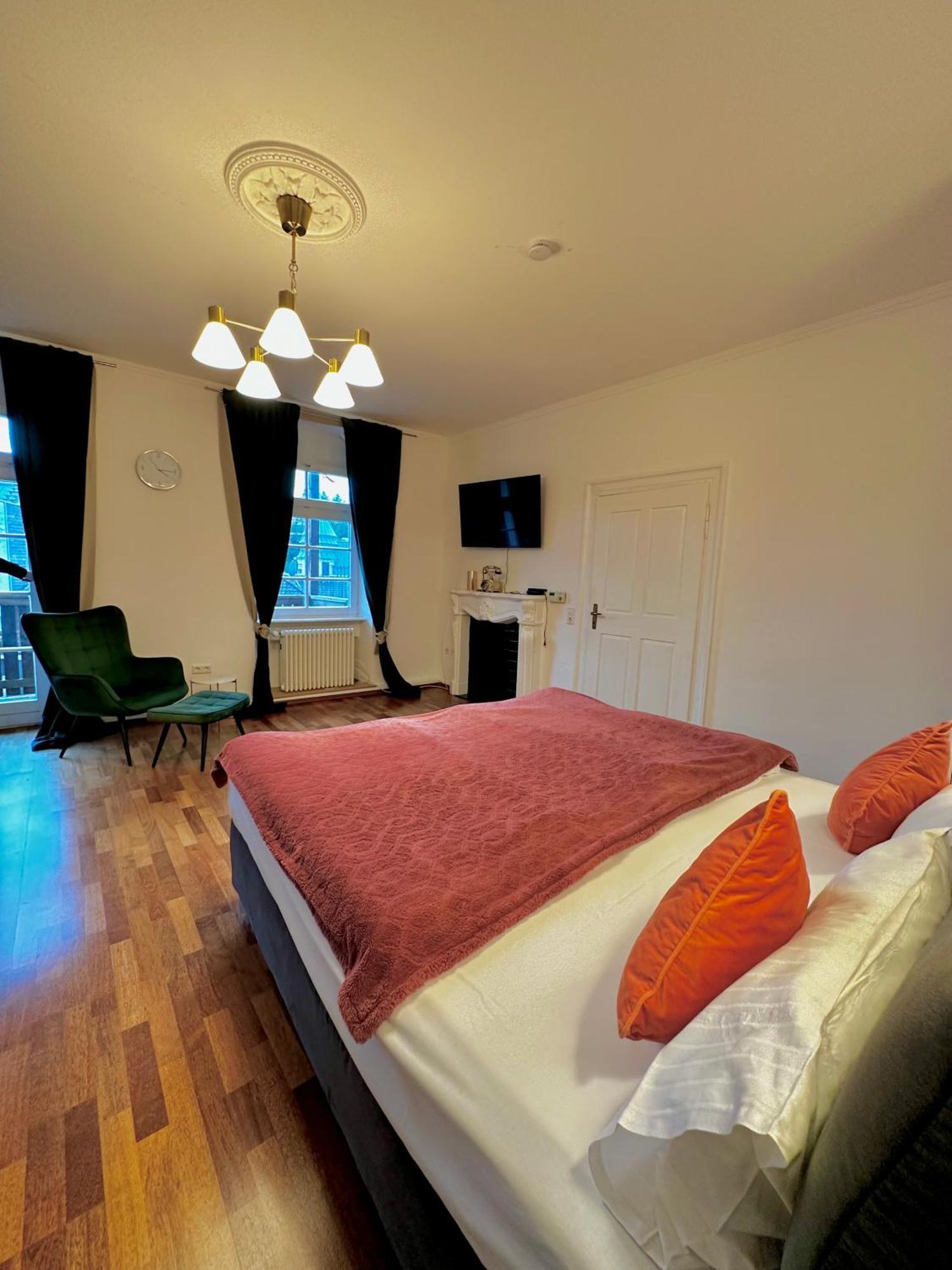 Hirsch Appartements Μπάντεν-Μπάντεν Εξωτερικό φωτογραφία