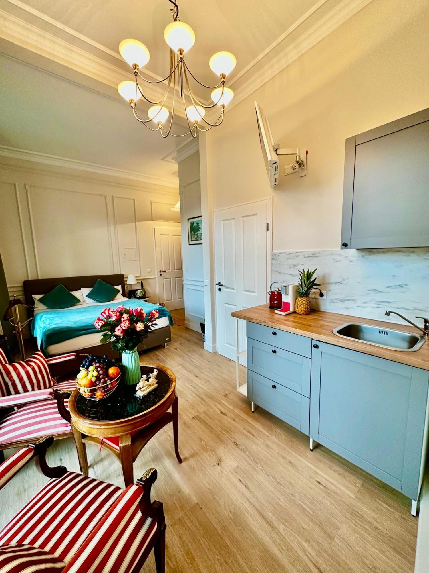 Hirsch Appartements Μπάντεν-Μπάντεν Εξωτερικό φωτογραφία