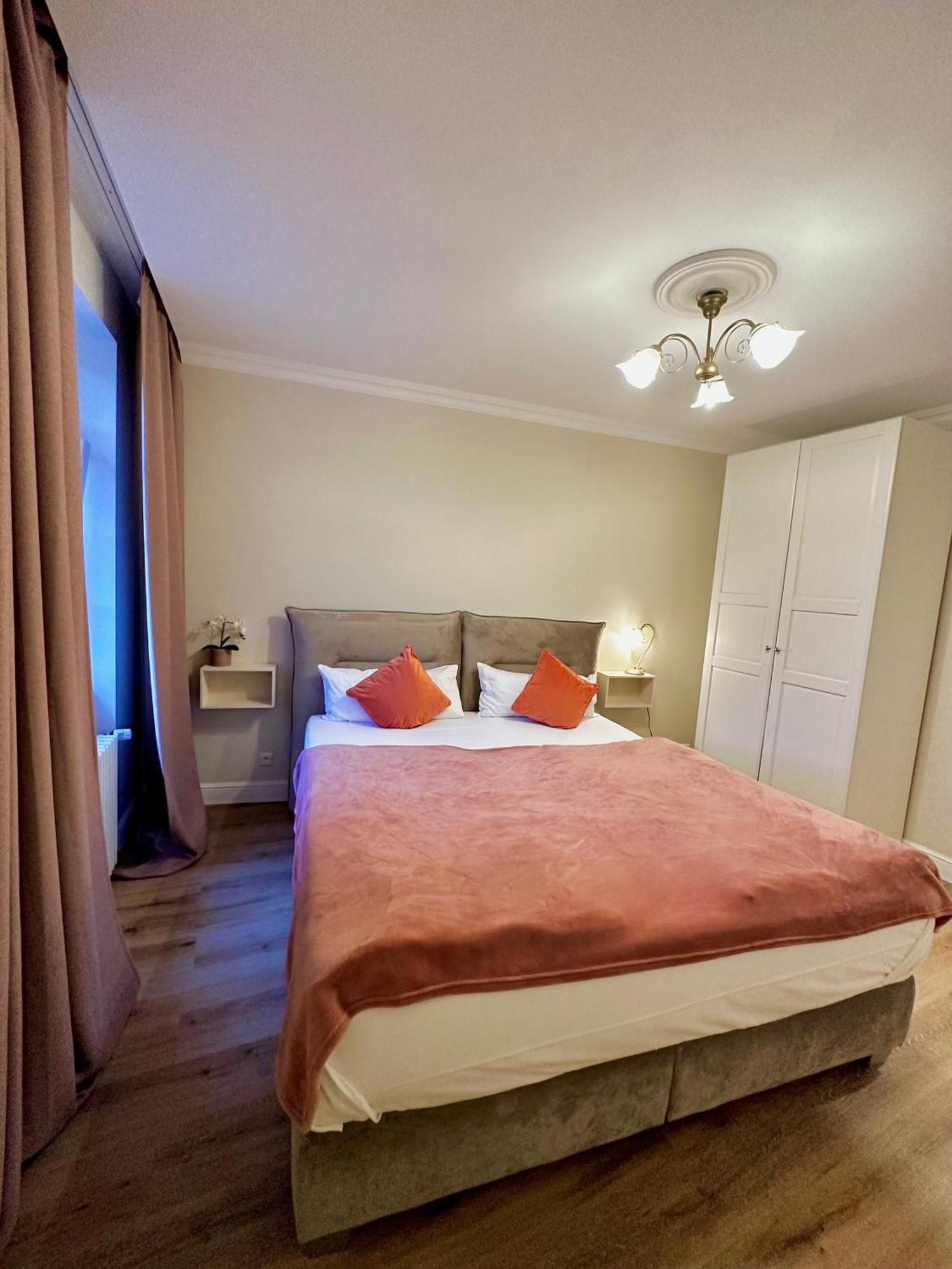 Hirsch Appartements Μπάντεν-Μπάντεν Εξωτερικό φωτογραφία